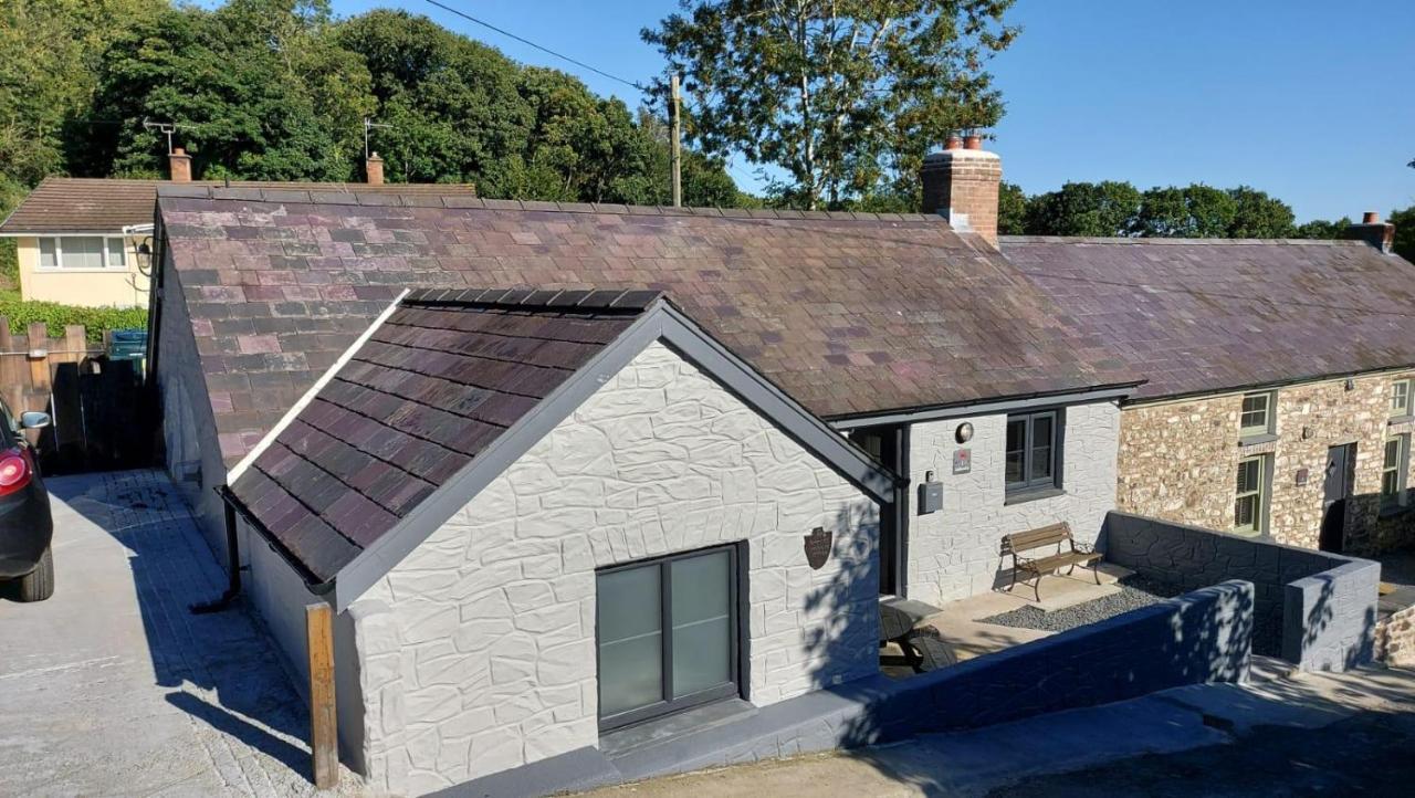 No 1 Dolheulog Aberaeron Sa46 0Ep Villa Bagian luar foto